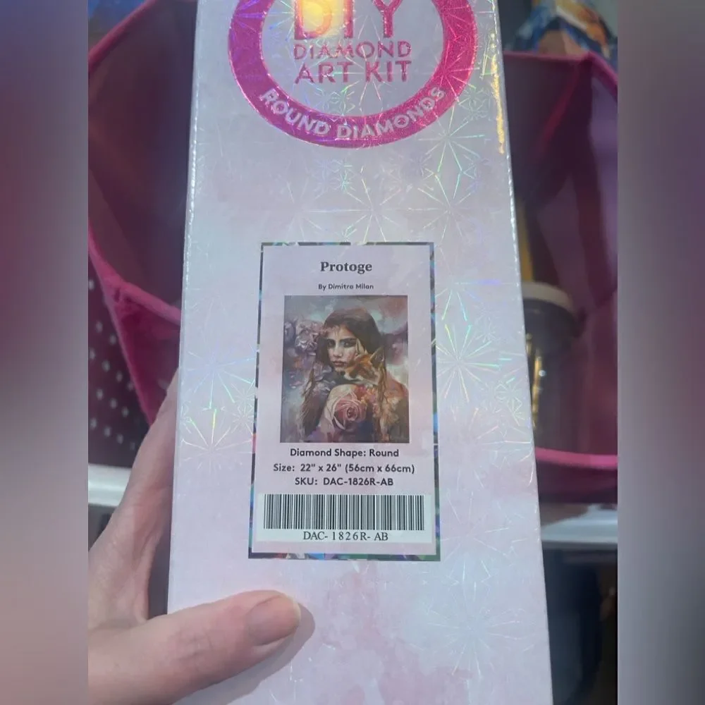 Protege by Milan diamond painting kit